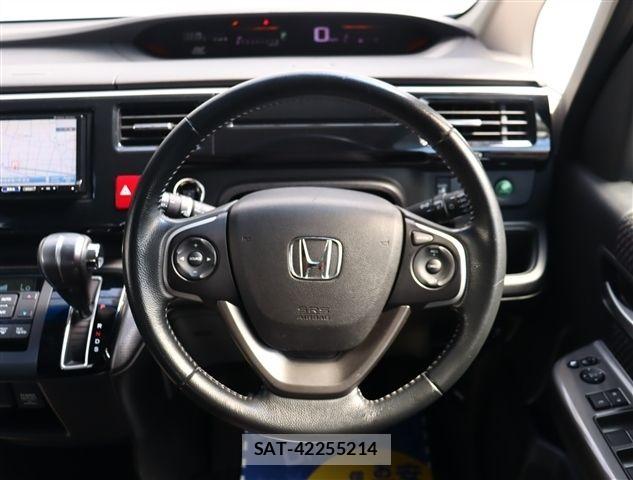 Honda STEP WGN 2015-09 6791586-15