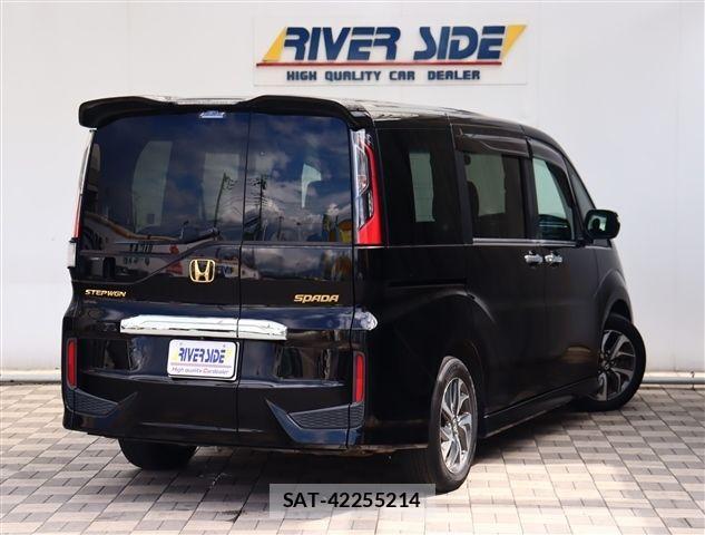 Honda STEP WGN 2015-09 6791586-2
