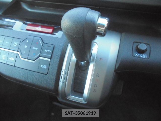 Honda STEP WGN 2010-09 6791612-21