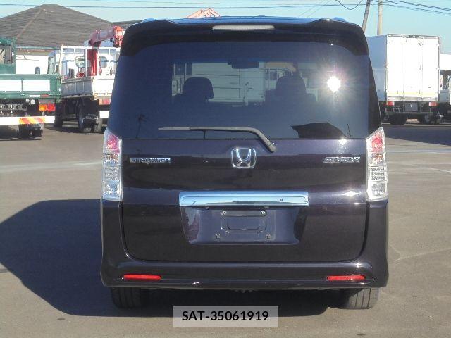 Honda STEP WGN 2010-09 6791612-26
