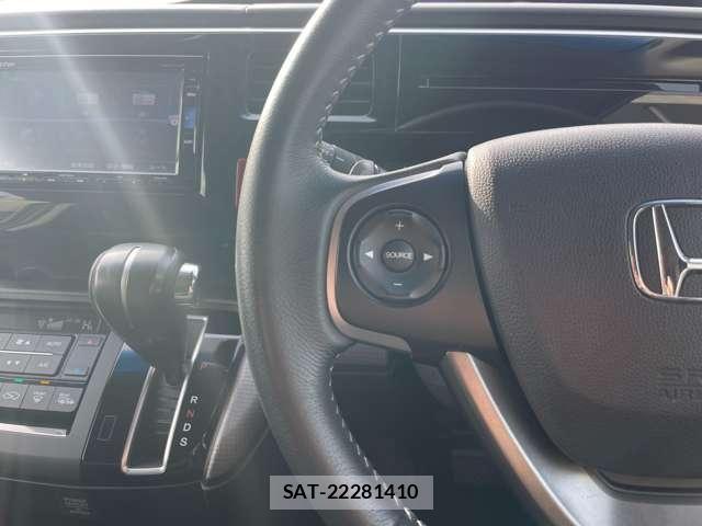 Honda STEP WGN 2017-01 6791588-14