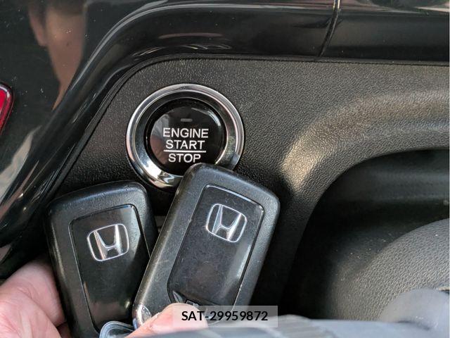 Honda STEP WGN 2017-08 6791606-13