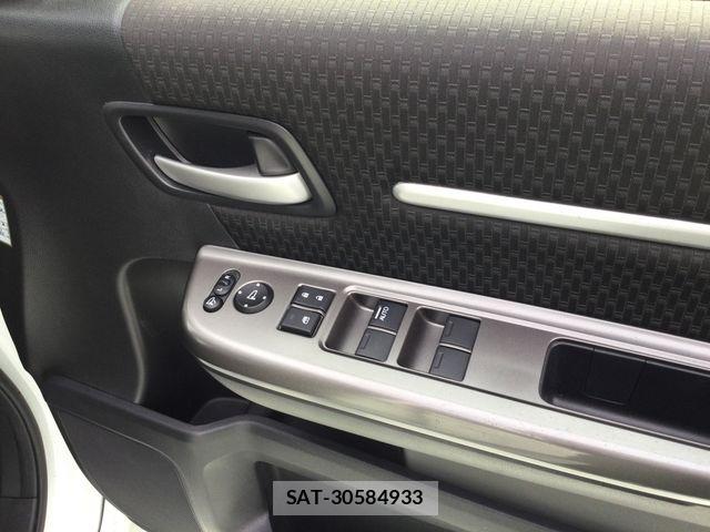 Honda STEP WGN 2019-08 6791565-12