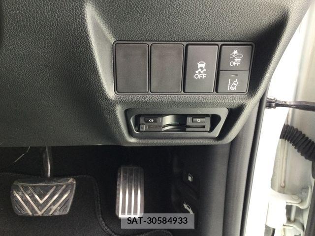 Honda STEP WGN 2019-08 6791565-13