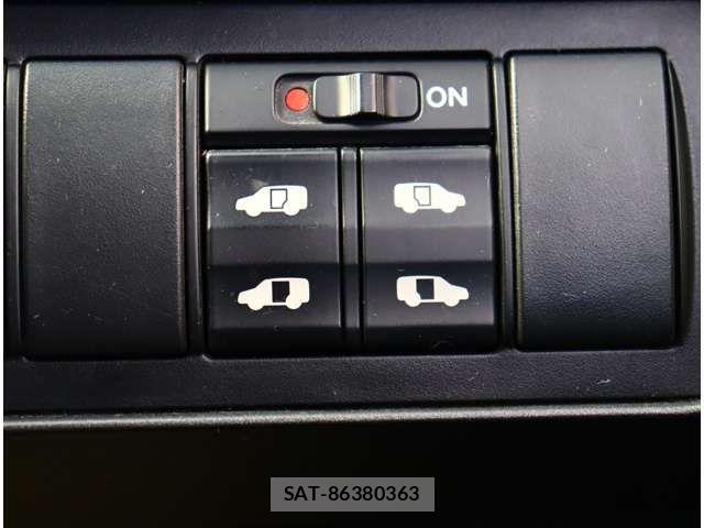 Honda STEP WGN 2009-04 6791626-14