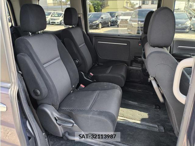 Honda STEP WGN 2015-09 6791598-14