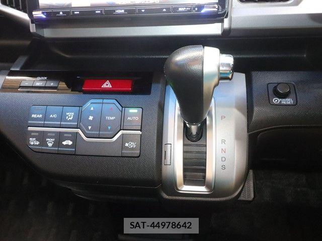 Honda STEP WGN 2014-03 6791608-19