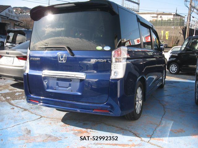 Honda STEP WGN 2011-01 6791617-2