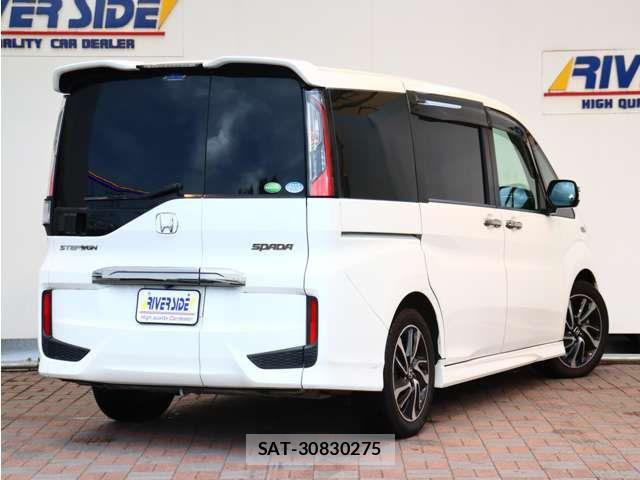Honda STEP WGN 2015-11 6791572-2