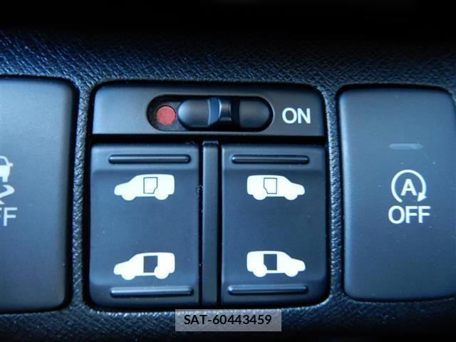 Honda STEP WGN 2012-10 6791615-15