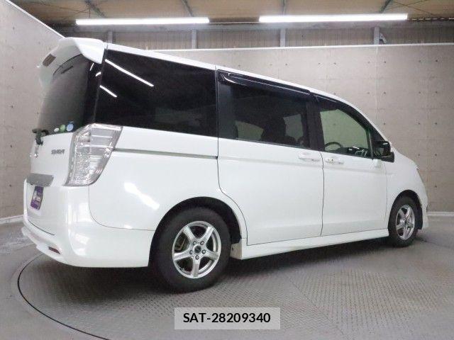 Honda STEP WGN 2013-09 6817427-1