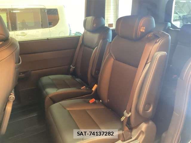 Honda STEP WGN 2025-12 6913541-12