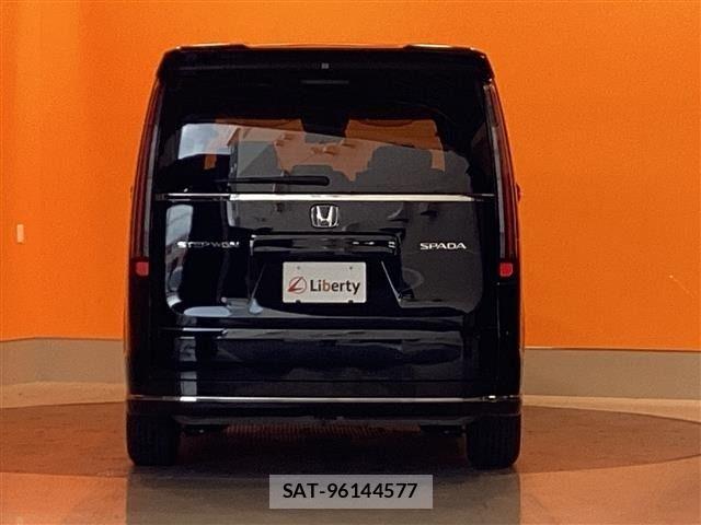 Honda STEP WGN 2025-08 6913530-9