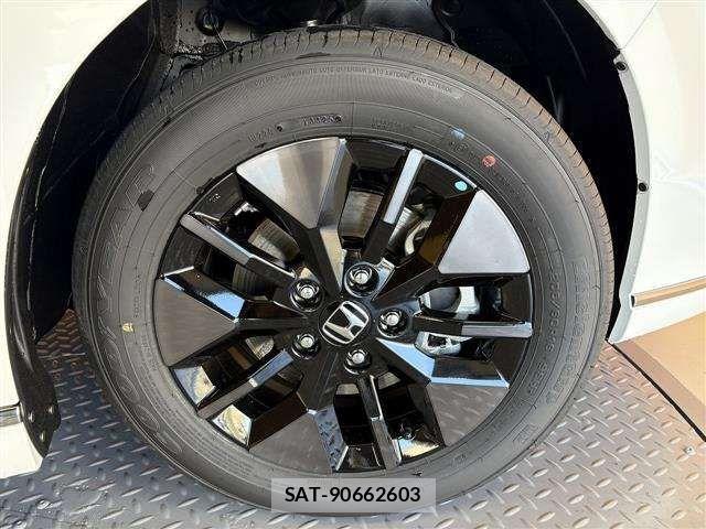 Honda STEP WGN 2025-10 6913536-12