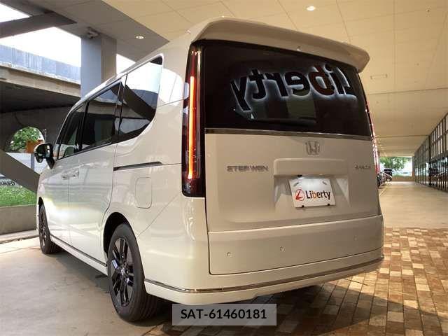 Honda STEP WGN 2025-07 6913533-17