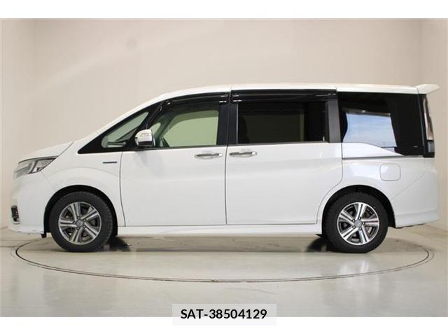 Honda STEP WGN 2018-03 6913575-9