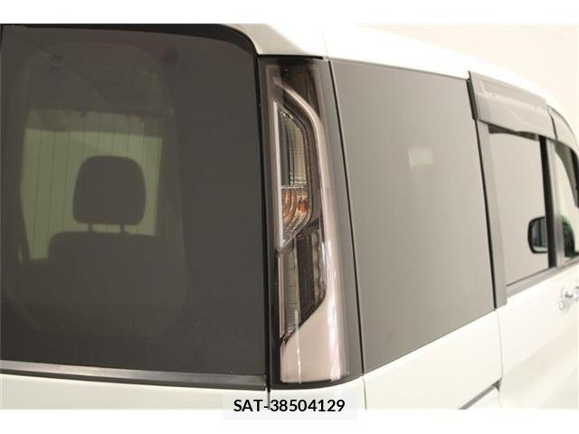 Honda STEP WGN 2018-03 6913575-18