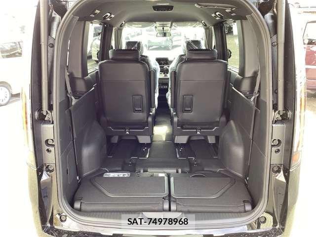Honda STEP WGN 2025-12 6913543-10