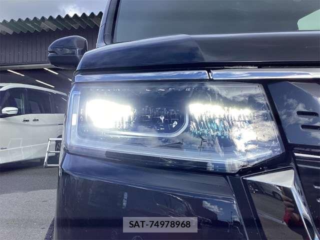 Honda STEP WGN 2025-12 6913543-17