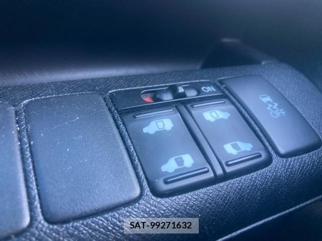Honda STEP WGN 2011-10 6913599-17