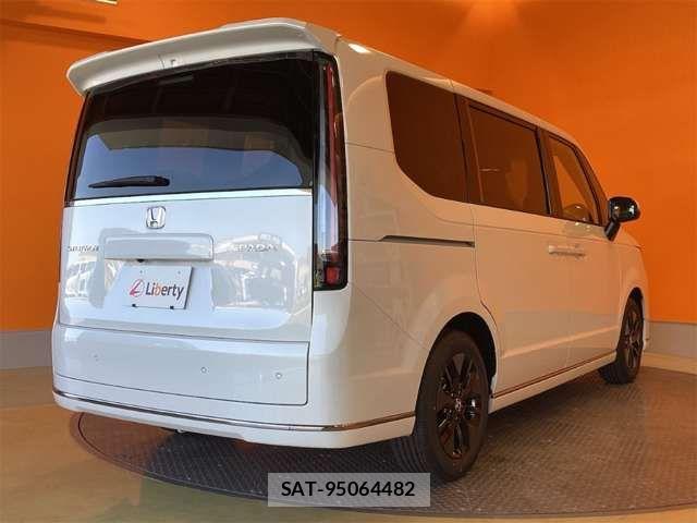 Honda STEP WGN 2026-02 6913553-8