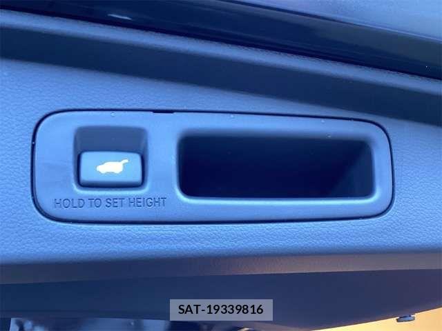 Honda STEP WGN 2026-04 6913537-10