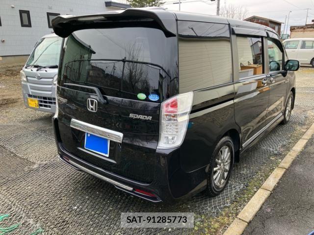 Honda STEP WGN 2011-03 6913608-2