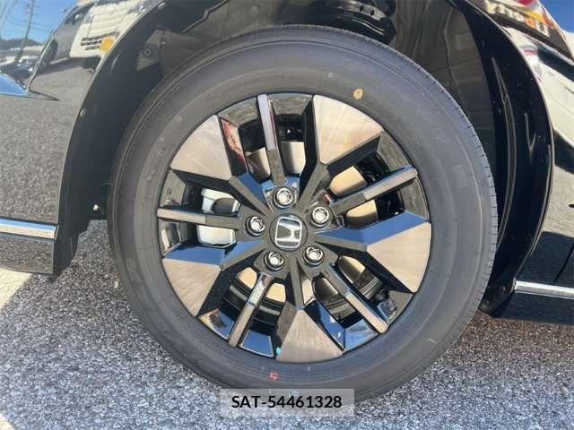 Honda STEP WGN 2026-02 6913546-11