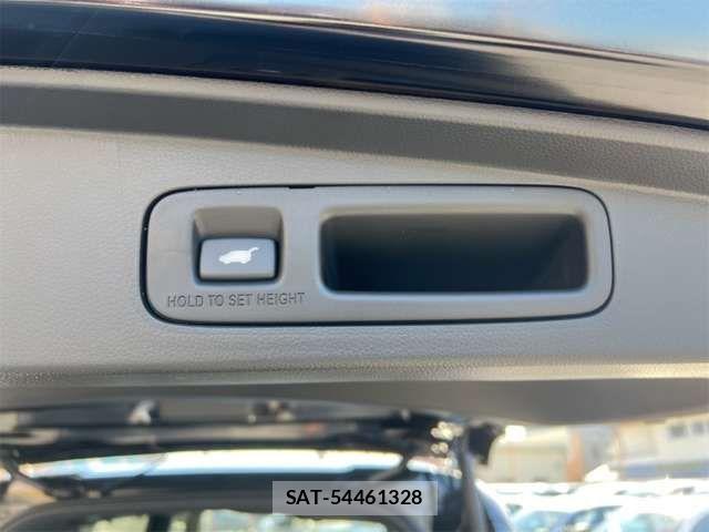 Honda STEP WGN 2026-02 6913546-18
