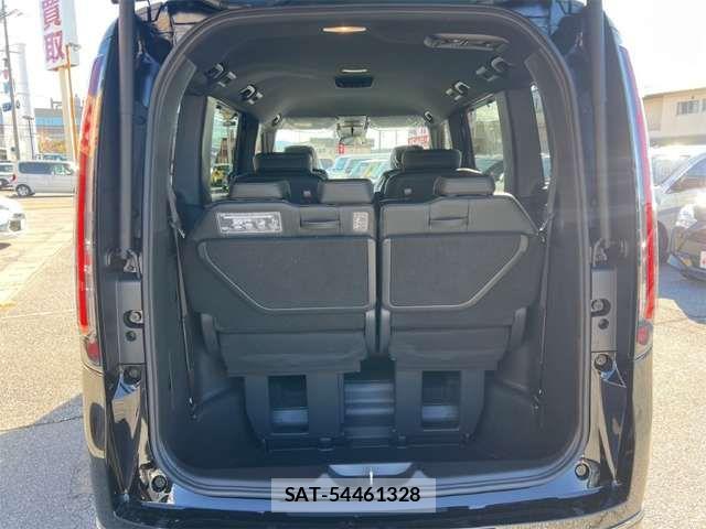 Honda STEP WGN 2026-02 6913546-19