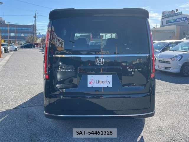 Honda STEP WGN 2026-02 6913546-8