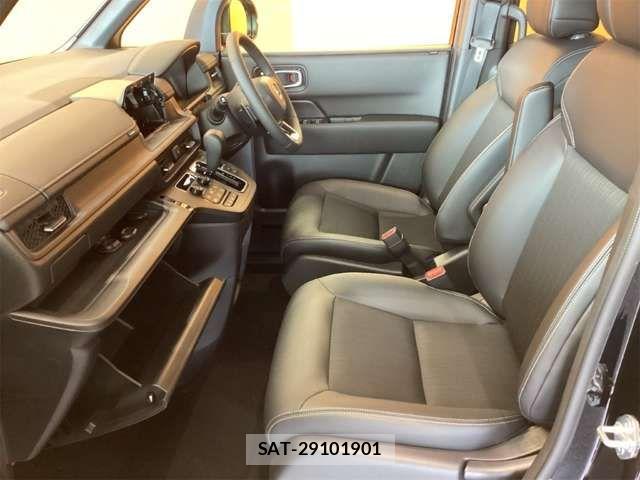 Honda STEP WGN 2026-03 6913542-13