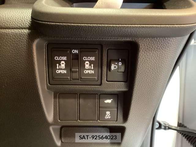 Honda STEP WGN 2026-01 6913539-5