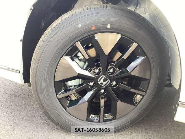 Honda STEP WGN 2026-03 6913545-12