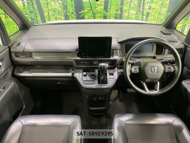 Honda STEP WGN 2024-02 6998456-1