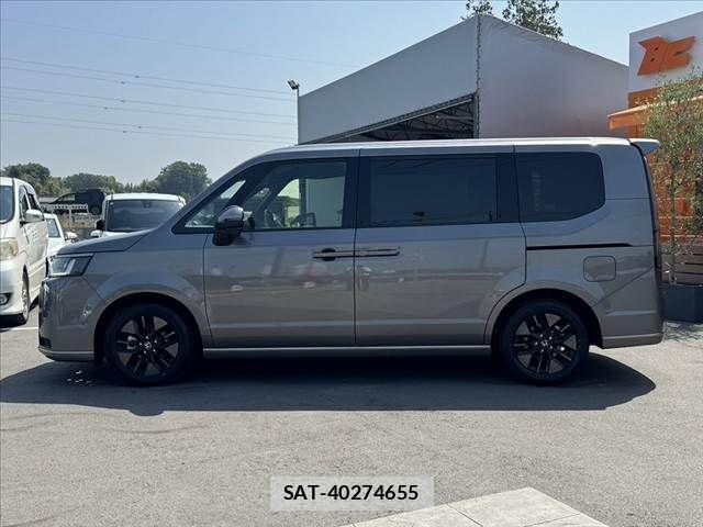 Honda STEP WGN 2024-12 7021660-10