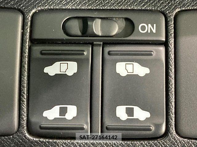 Honda STEP WGN 2013-08 7021664-4