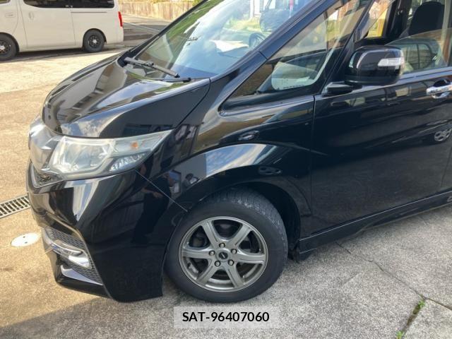 Honda STEP WGN 2015-08 7060876-2