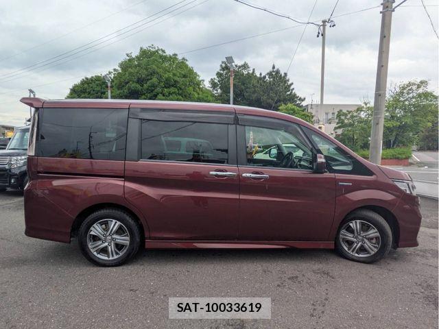 Honda STEP WGN 2017-11 7060867-17