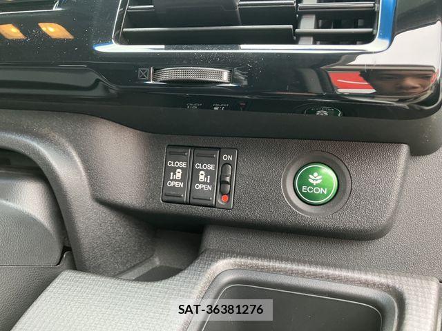 Honda STEP WGN 2019-03 7060860-9
