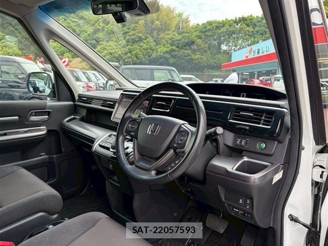 Honda STEP WGN 2020-07 7060866-23