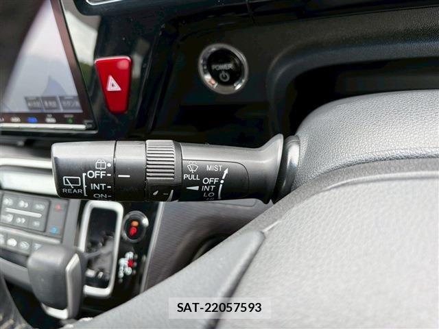 Honda STEP WGN 2020-07 7060866-26