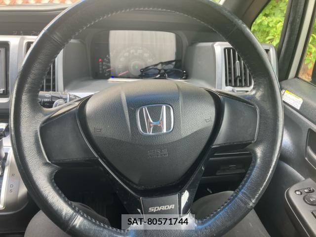 Honda STEP WGN 2011-04 7060885-11