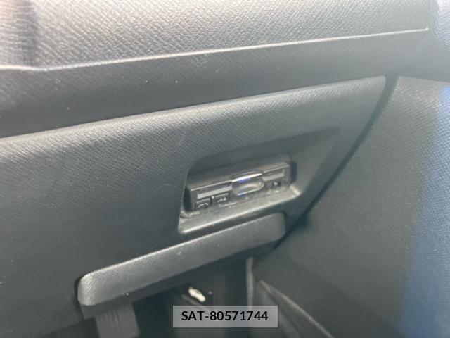 Honda STEP WGN 2011-04 7060885-15
