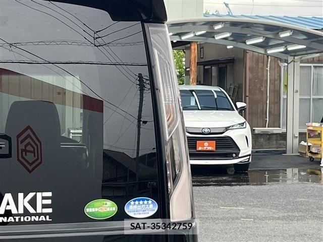Honda STEP WGN 2019-06 7060868-12