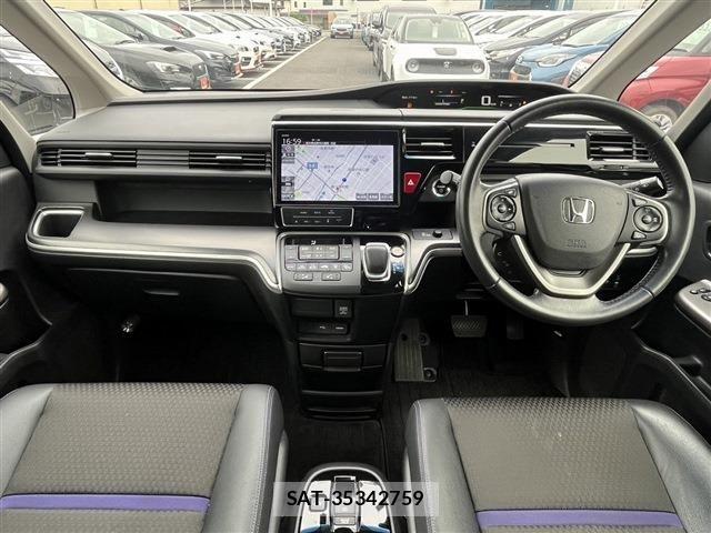 Honda STEP WGN 2019-06 7060868-17