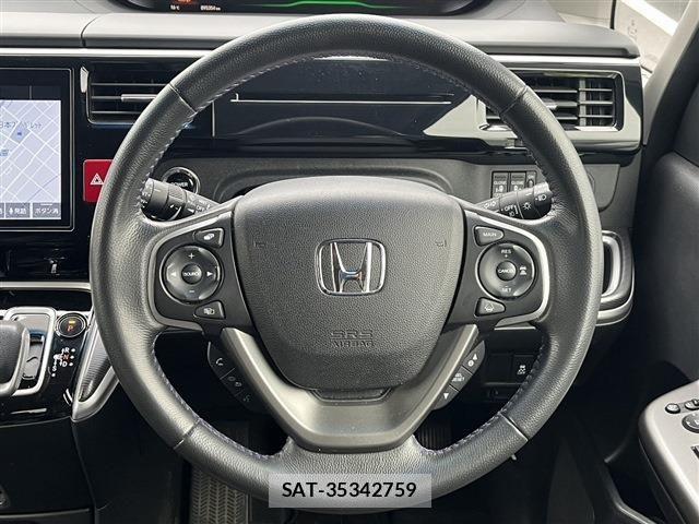 Honda STEP WGN 2019-06 7060868-18