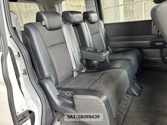 Honda STEP WGN 2013-07 7060878-4