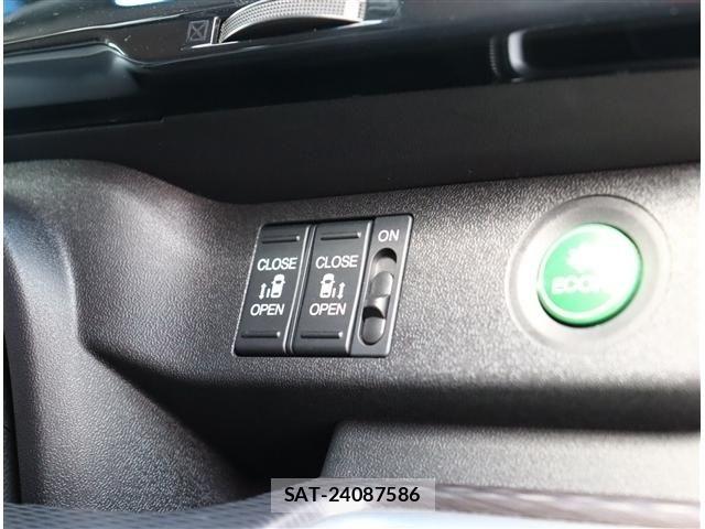 Honda STEP WGN 2021-03 7198720-11