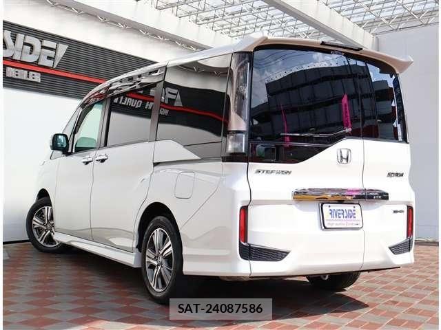 Honda STEP WGN 2021-03 7198720-28